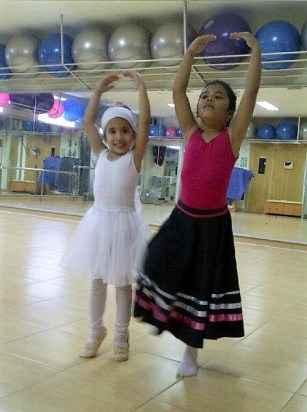 532270_10151006737739131_1656271691_n